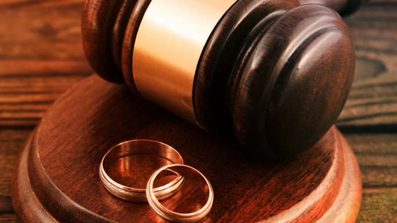 ¿Cuál es el país donde los celos pueden ser un motivo legalmente válido para divorciarse?