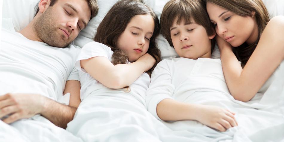 NO PODEMOS TENER SEXO PORQUE MIS HIJOS DUERMEN CON NOSOTROS