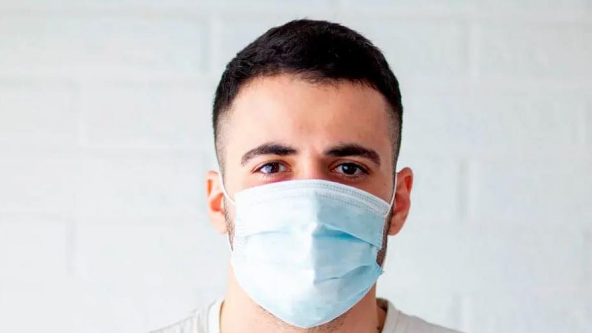 ¿SE PUEDE USAR EL CUBREBOCAS AL REVÉS?